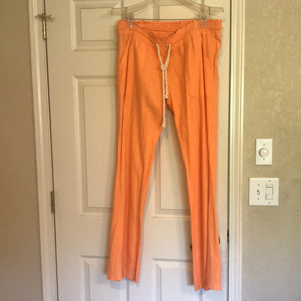 LIKE NEW Roxy linen pants (L)